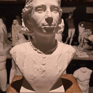 Buste de Louise Michel