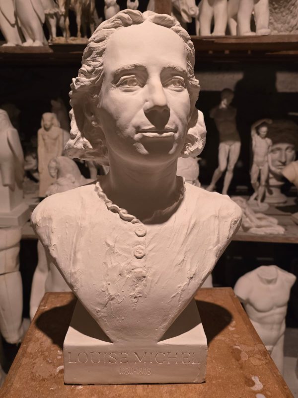 Buste de Louise Michel